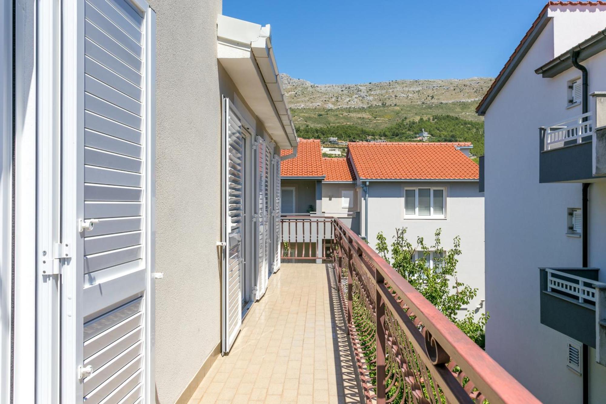 Apartments With A Parking Space Podstrana, Split - 17586 Exteriör bild